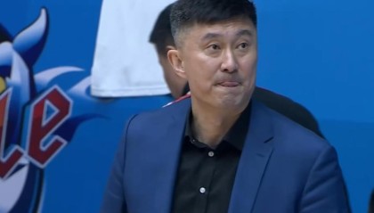 九游娱乐官方网站-4场连续0分！为何国家队著名射手被杜锋用成废人？球迷一针见血