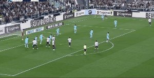 1776642903501058025.gif juv bol 02.gif